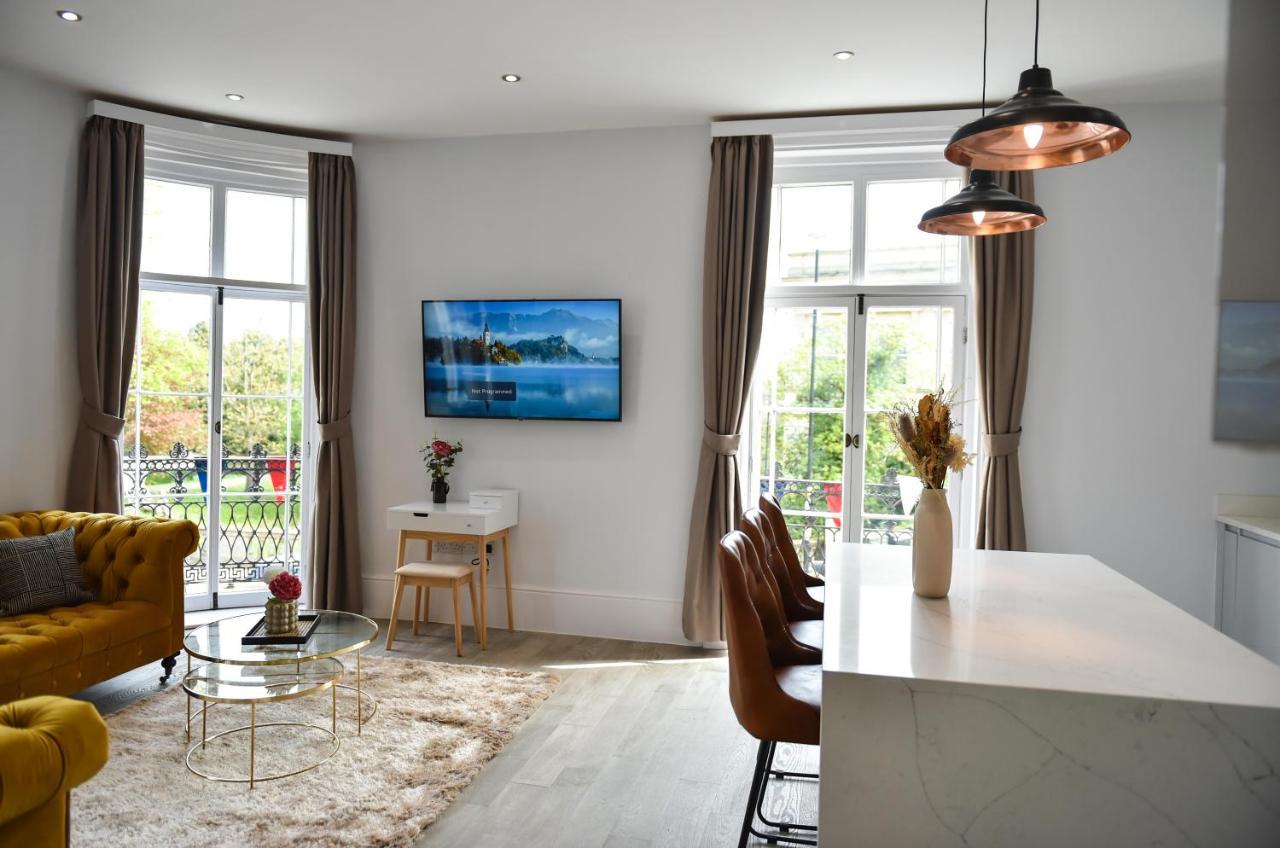 Victoria Colonnade Aparthotel Leamington Spa Bagian luar foto