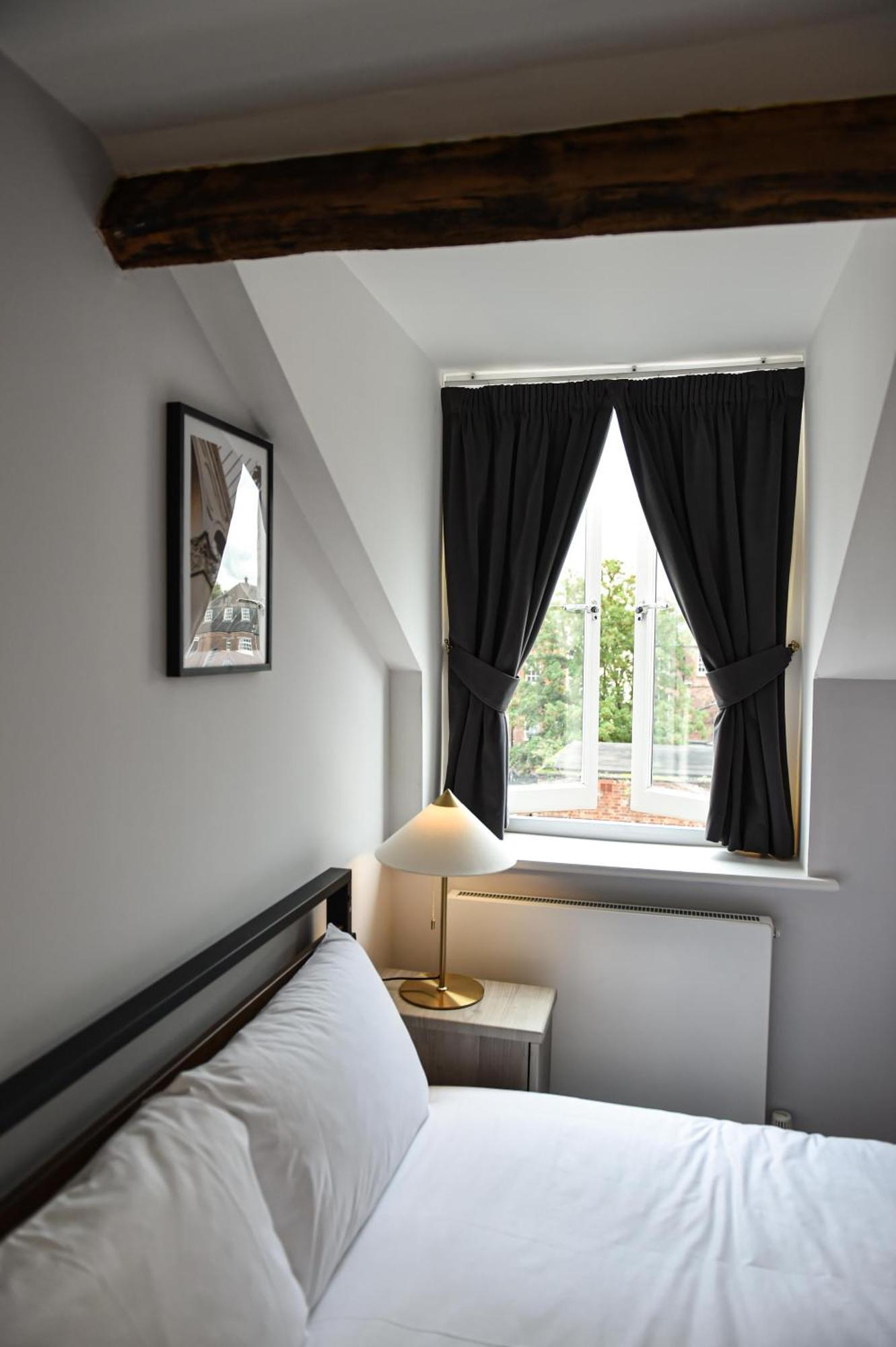 Victoria Colonnade Aparthotel Leamington Spa Ruang foto